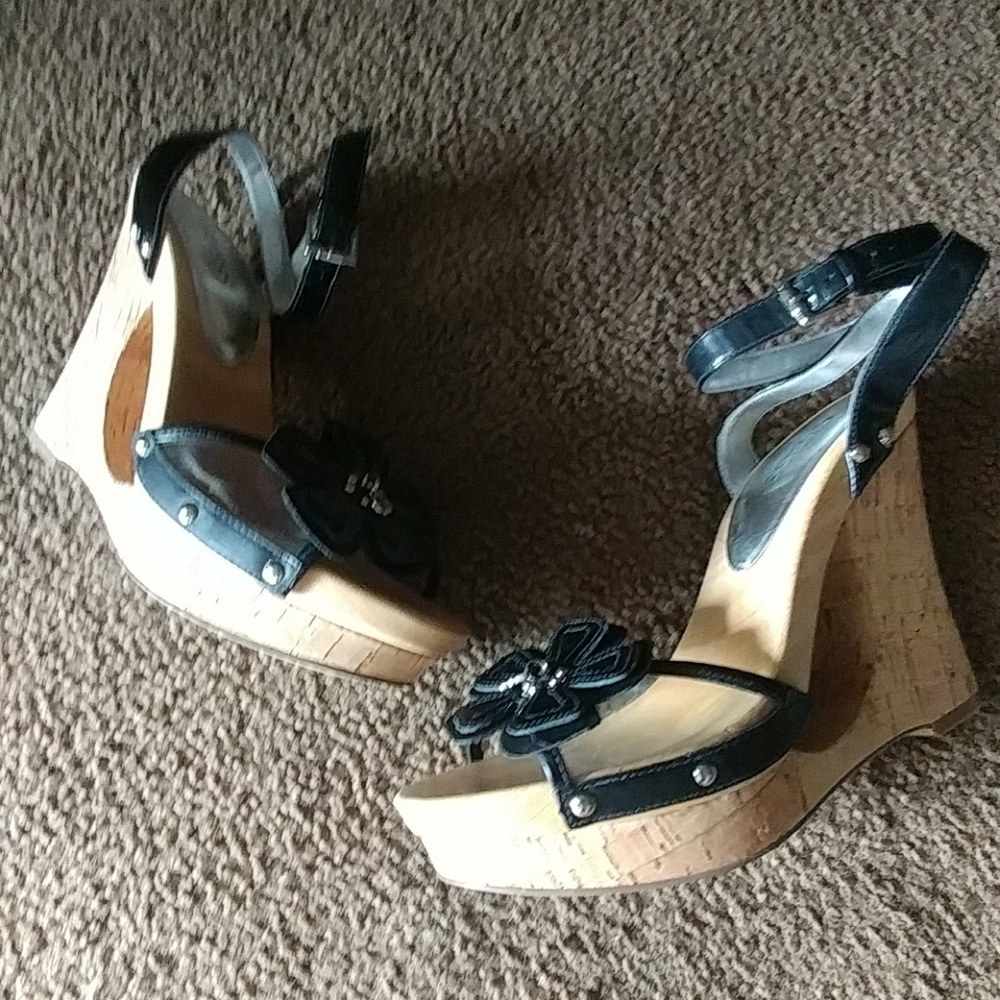 Heels - Picture 5 of 5